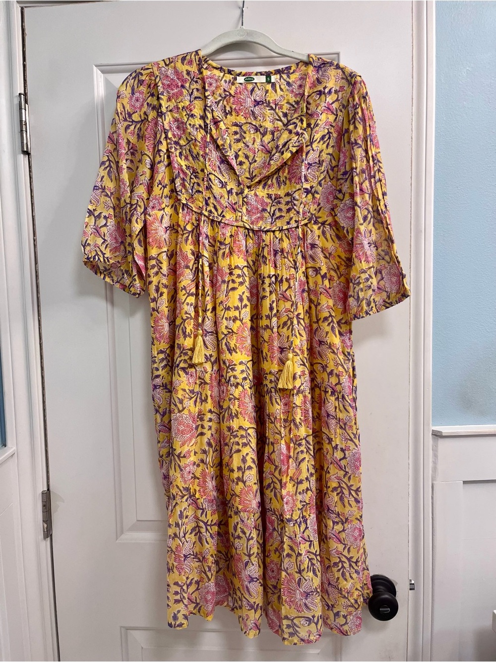 Women's Yellow Floral Midi Dress with Pink Accent